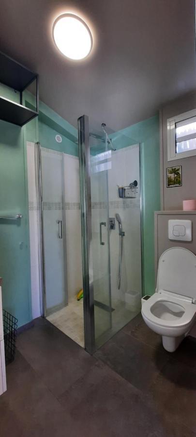 O Pationato Apartment Saint-Louis Bagian luar foto